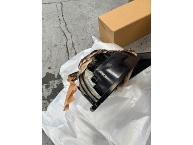 ホンダ　フリード　ドアミラー交換