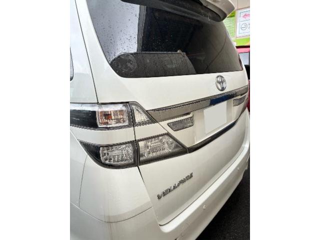 トヨタ　ヴェルファイア　鈑金　傷　修理