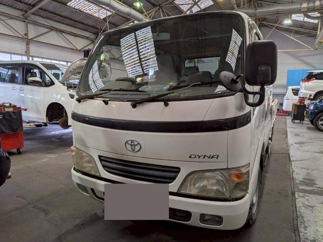 トヨタ　ダイナトラック　エアコン　風でない