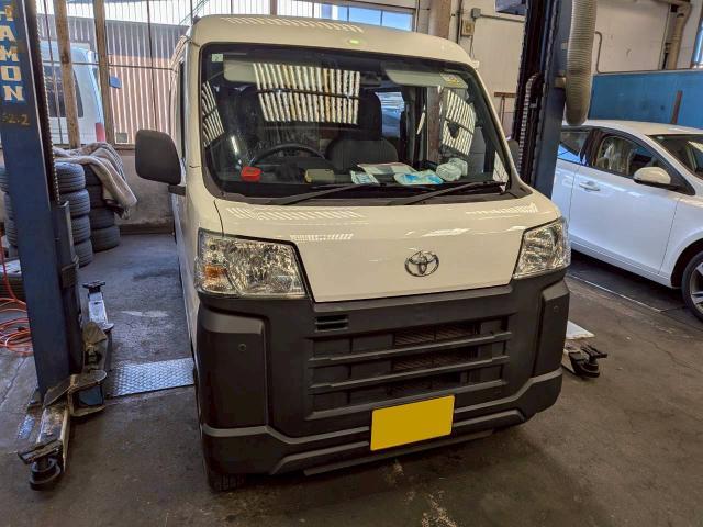 トヨタ　ピクシスバン　オイル交換　ボトルキープでお得にスムーズ