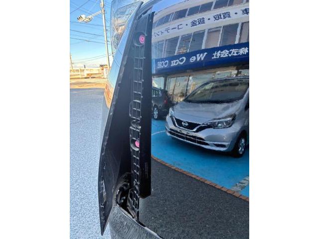 トヨタ　ヴェルファイア　保険代理店　鈑金修理