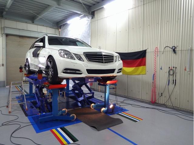 Ｗ２１２