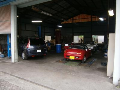 鈑金塗装もお任せ下さい。