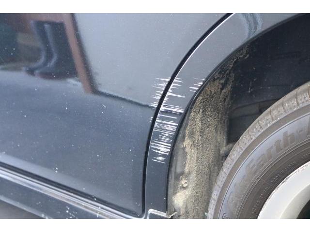 愛車の擦り傷。塗装修理でお悩み解決！