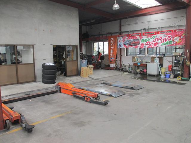 有限会社　井口モータース3