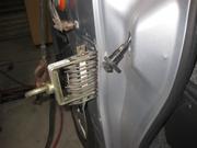 鈑金・塗装作業風景