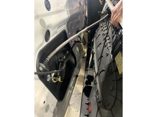 輸入車 VW ザ・ビートル ドアロックアクチュエーター交換|グー 輸入車 VW ザ・ビートル ドアロックアクチュエーター交換|グー