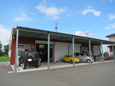 鈑金塗装お任せください。