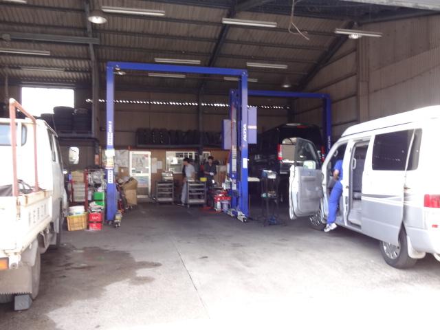 軽自動車や２トントラックも整備します。
