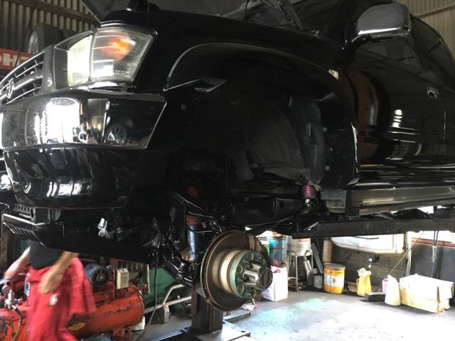 ４駆のことなら何でもお任せください。