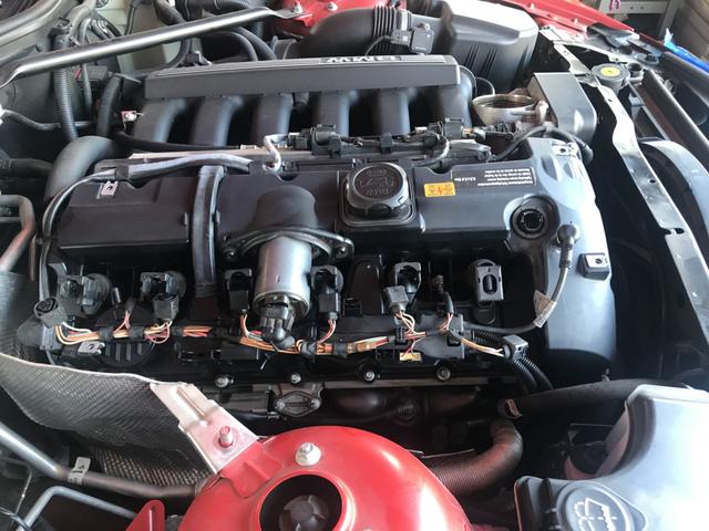 BMW E85 Z4 タペットカバーエンジンオイル漏れ修理・持ち込みクルーズ