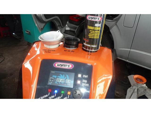 ハイエースKDH201V DPFを新品交換したが治らない 黒煙が出る ハイエースKDH201V DPFを新品交換したが治らない 黒煙が出る