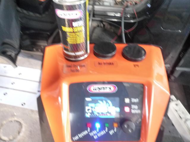 トヨタ　ハイエースバン　マルチクリーニング一式