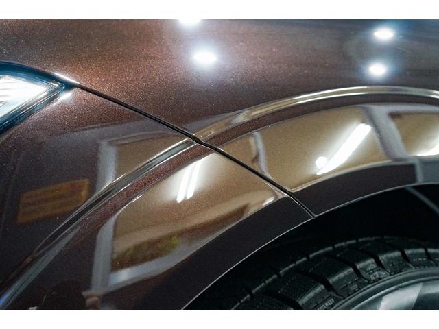 ボルボ　XC60のフェンダーとフロントバンパーの傷へこみ修理 　(株)TRガレージ　姫路市の車の板金塗装　　大きなへこみ　キズ　直し　事故修理　外車　輸入車　高級車　加古川市　高砂市 ベンツ BMW　アウディ　ワーゲン　ポルシェ レクサス