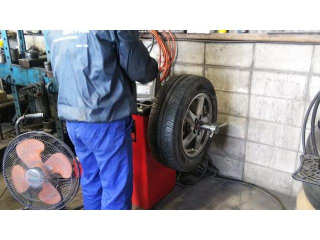 マツダ　MPV　LW3W　持ち込み タイヤ交換 「車検 点検 板金 塗装 船場サービスにお任せ下さい！」