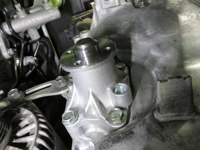 ダイハツ　ムーヴ L175S（呉市のエンジン異音の修理は第一自動車へ）