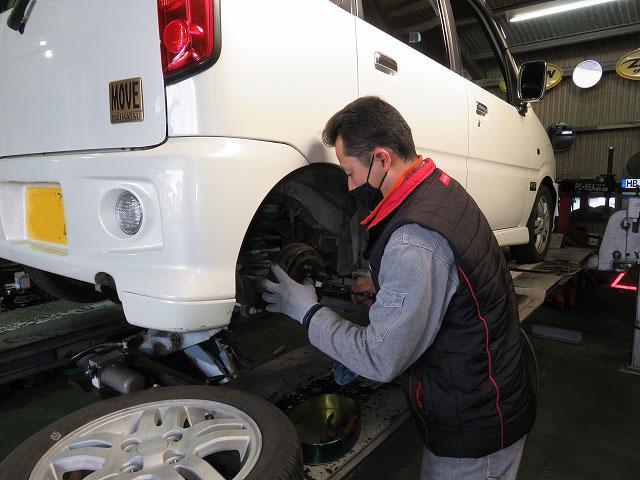 ダイハツ　ムーヴ　ハブベアリング交換　呉市の第一自動車