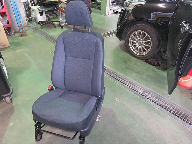 トヨタ　シェンタ　NSP170G　雨漏り修理　呉市の第一自動車へ