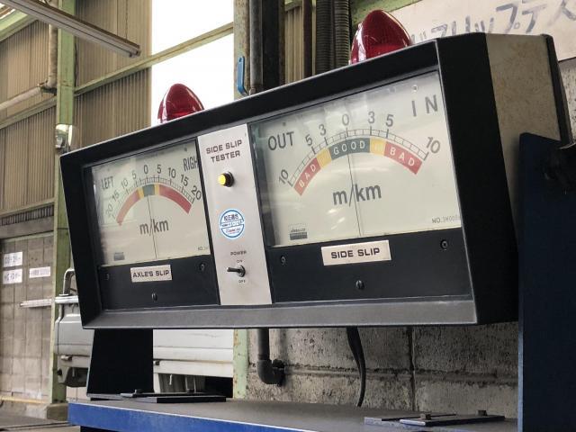 三菱 ミニキャブ U62T 足廻りの異音 ロアアーム・ブッシュ交換 呉市の第一自動車へ