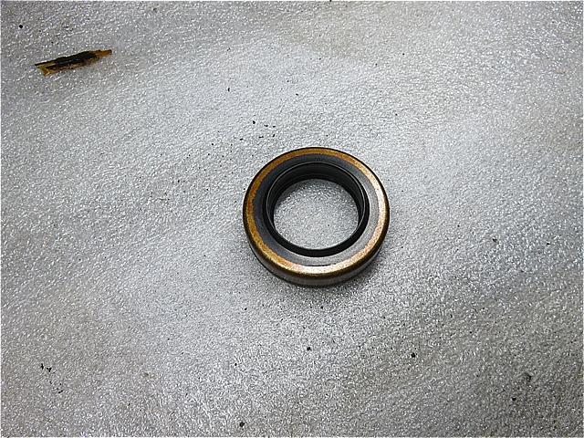 スバル レガシィ GF-BH5 センターデフ交換　呉市の第一自動車へ