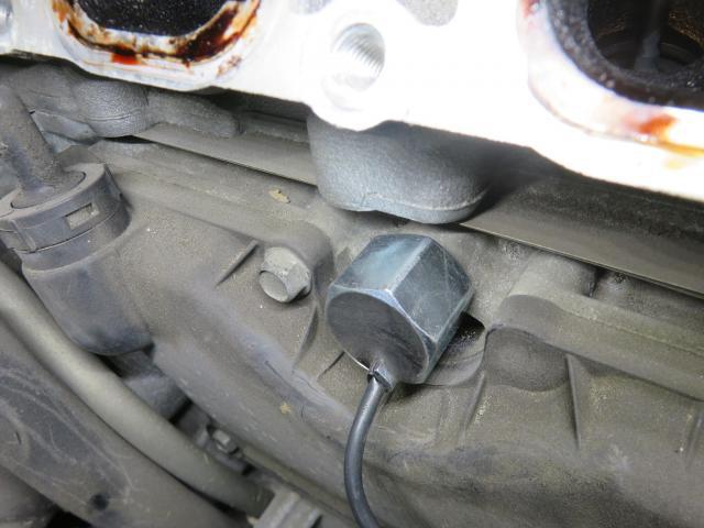 マツダ デミオ DE5FS エンジン警告灯 ノック・センサー交換　呉市の第一自動車へ