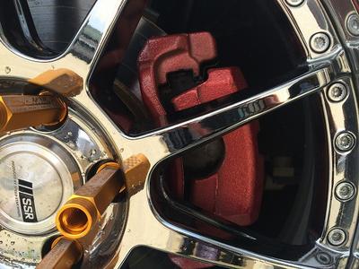 ブレーキキャリパー塗装