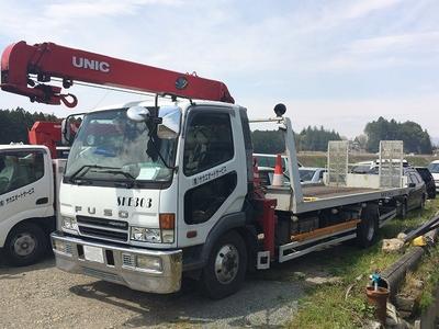 レッカー事業行っております。