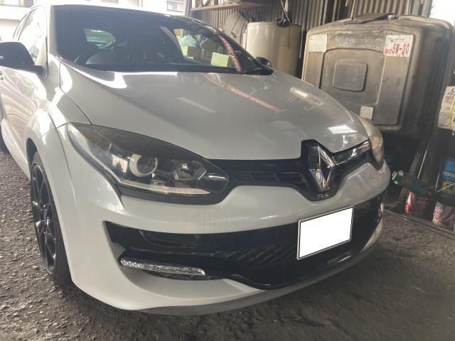 Renault　メガーヌRS　ドアロック不良で入庫しました。