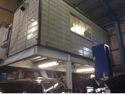 ２階が事務所になります