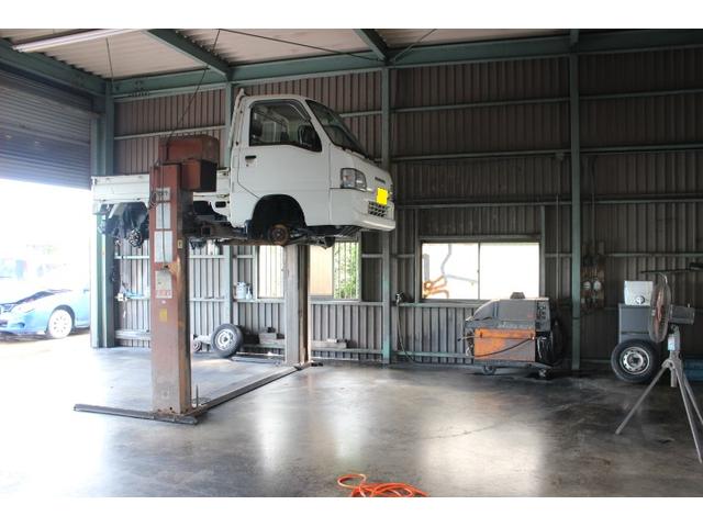 足回りなどの大切な整備は認証工場にお任せ下さい！