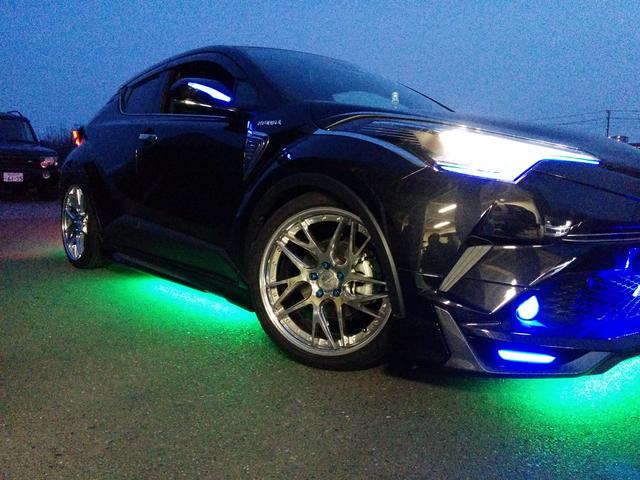 トヨタ　C-HR　アンダーネオン取り付け　～北九州　持ち込み　パーツ～