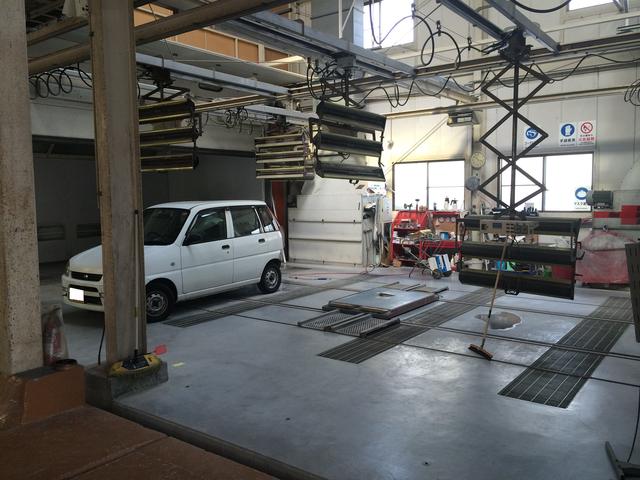 株式会社　加藤鈑金整備3