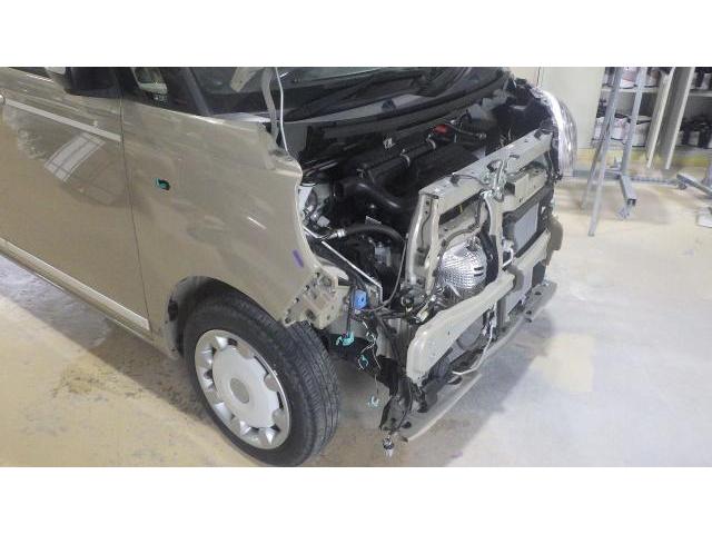 ムーヴキャンバス　キズへこみ直し　駐車場　自損事故　車両保険　フロントバンパー　ヘッドライト　交換
鈑金塗装　修理　事故　泉佐野