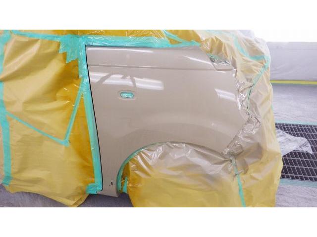ムーヴキャンバス　キズへこみ直し　駐車場　自損事故　車両保険　フロントバンパー　ヘッドライト　交換
鈑金塗装　修理　事故　泉佐野