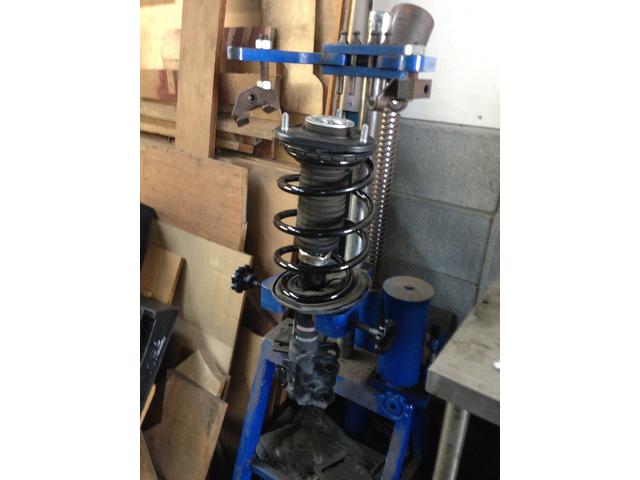 株式会社　クレバー19