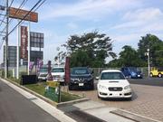 車両販売も行っており、展示車両に実際に触れることができます。