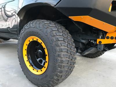 各種パーツ用品の取り付けお任せください！