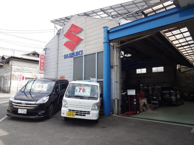 スズキはじめ各メーカー新車、中古車販売も実施しています。