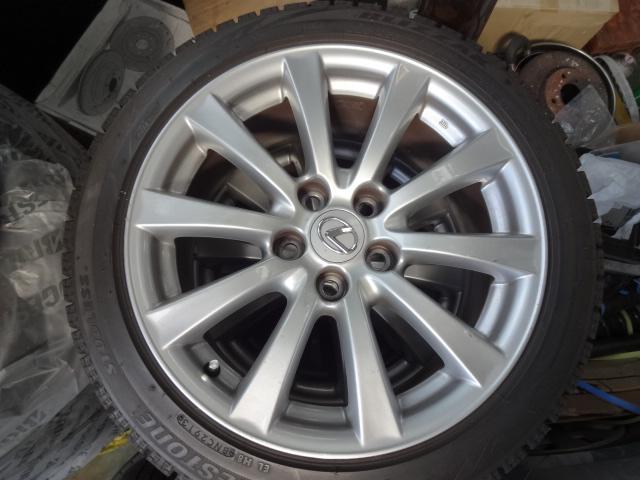 大好評！タイヤの持込み取付けも実施しています。