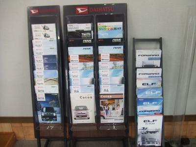 各メーカーの新車販売!!