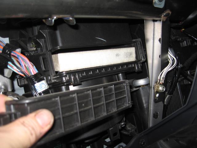 トヨタ　タウンエースバン　Ｓ４０２Ｍ　エアコンフィルター交換