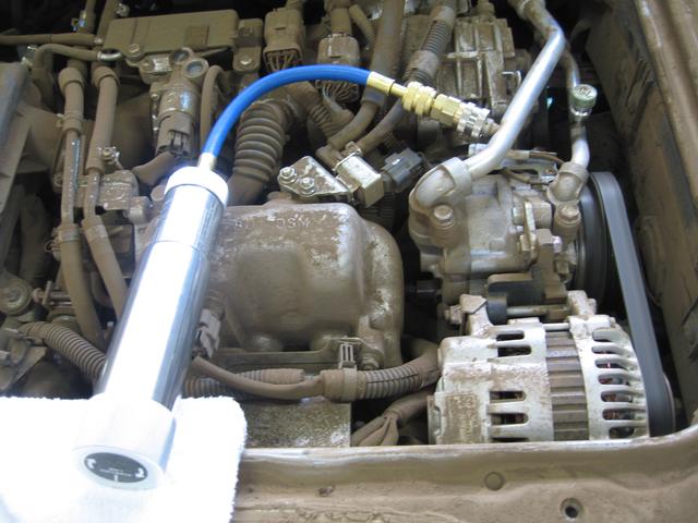 スバル　サンバートラック　ＴＴ２　エアコン修理