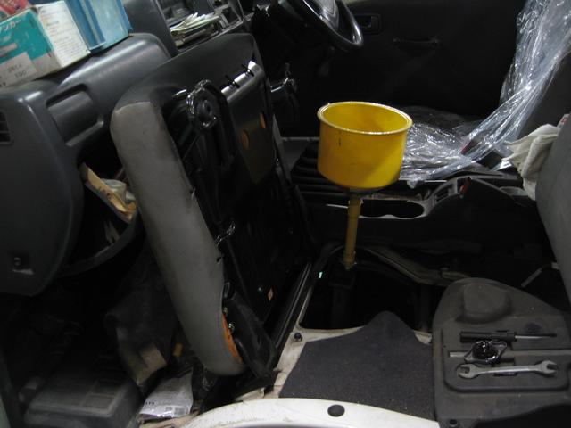 スバル　サンバートラック　ＴＴ１　エンジン水漏れ修理　和光市