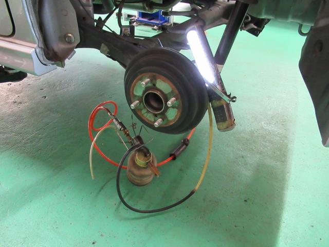 ホンダ　ＮＢＯＸカスタム　ＪＦ１　車検整備　ブレーキフルード交換　ワイパーラバー交換　和光市