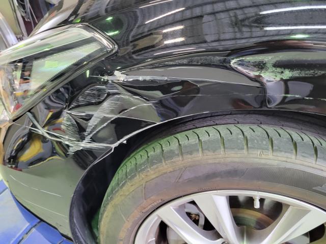 日産　フーガ　キズ・へこみ直し　ホイール　フロントバンパー　フロントフェンダー