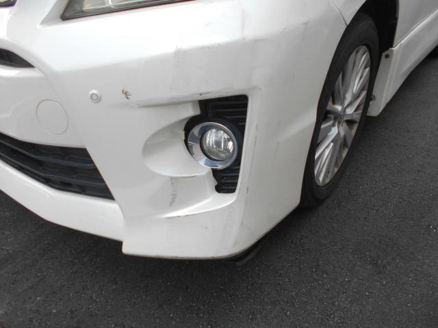 トヨタ　ヴェルファイア　板金・外装補修 フロントバンパー インナーカバー 大阪 東大阪 八尾 交野 門真 修理 鈑金 板金 交換 塗装 ミガキ 磨き 早い 代車完備