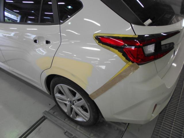 スバル インプレッサ  板金・外装補修 リアフェンダー リアドア 大阪 東大阪 八尾 交野 門真 修理 鈑金 板金 交換 塗装 ミガキ 磨き 早い 代車完備