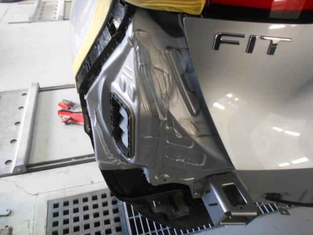 ホンダ フィット 板金・外装補修 フロントバンパー リアバンパー ホイール