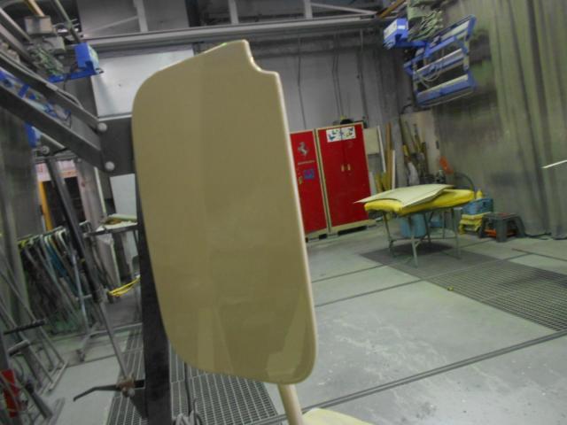 ルノー カングー 板金・外装補修 ボンネット フロントドア リアドア サイドシル フロントバンパー フロントフェンダー リアフェンダー 大阪 東大阪 八尾 交野 門真 修理 鈑金 板金 交換 塗装 ミガキ 磨き 早い 代車完備