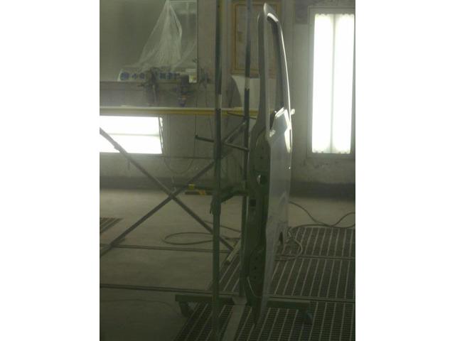 ダイハツ ハイゼットトラック ジャンボ 塗装 ドア Bピラー 大阪 東大阪 八尾 交野 門真 修理 鈑金 板金 交換 塗装 ミガキ 磨き 早い 代車完備